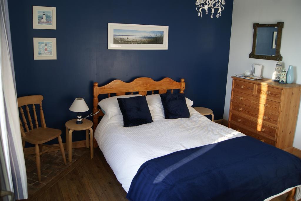 38 Friaudour Bed & Breakfast Saint-Pardoux-lʼOrtigier Екстериор снимка